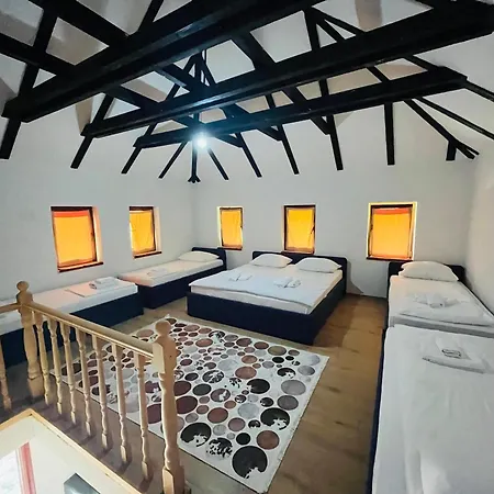 アパート Small Bosnian House Bihać