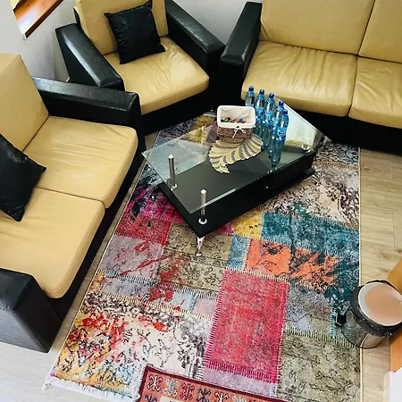 Small Bosnian House Apartment