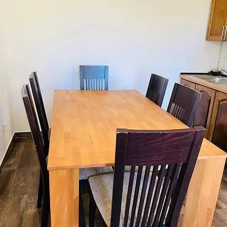 アパート Small Bosnian House *